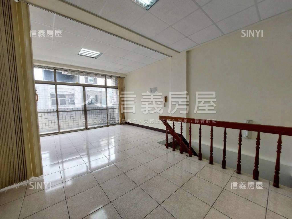 奇美商圈金雞母透天店住房屋室內格局與周邊環境