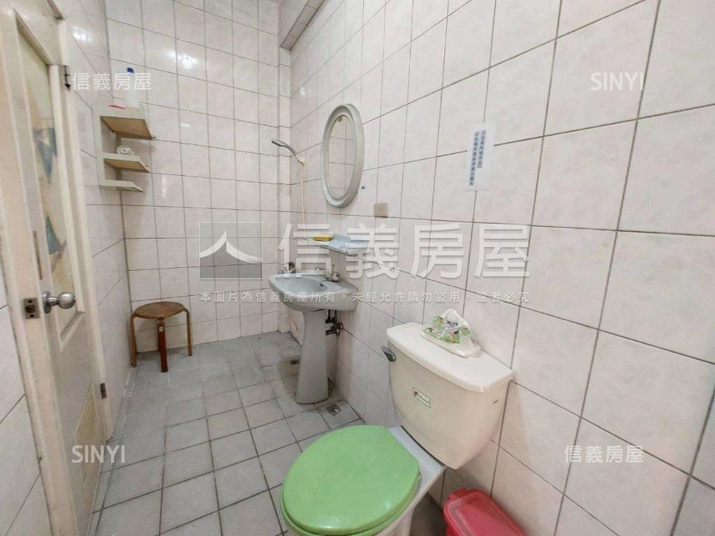奇美商圈金雞母透天店住房屋室內格局與周邊環境