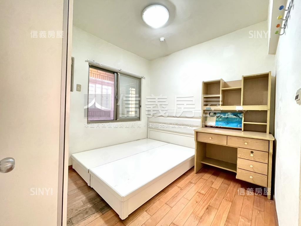 文山特區精美正三房車位房屋室內格局與周邊環境