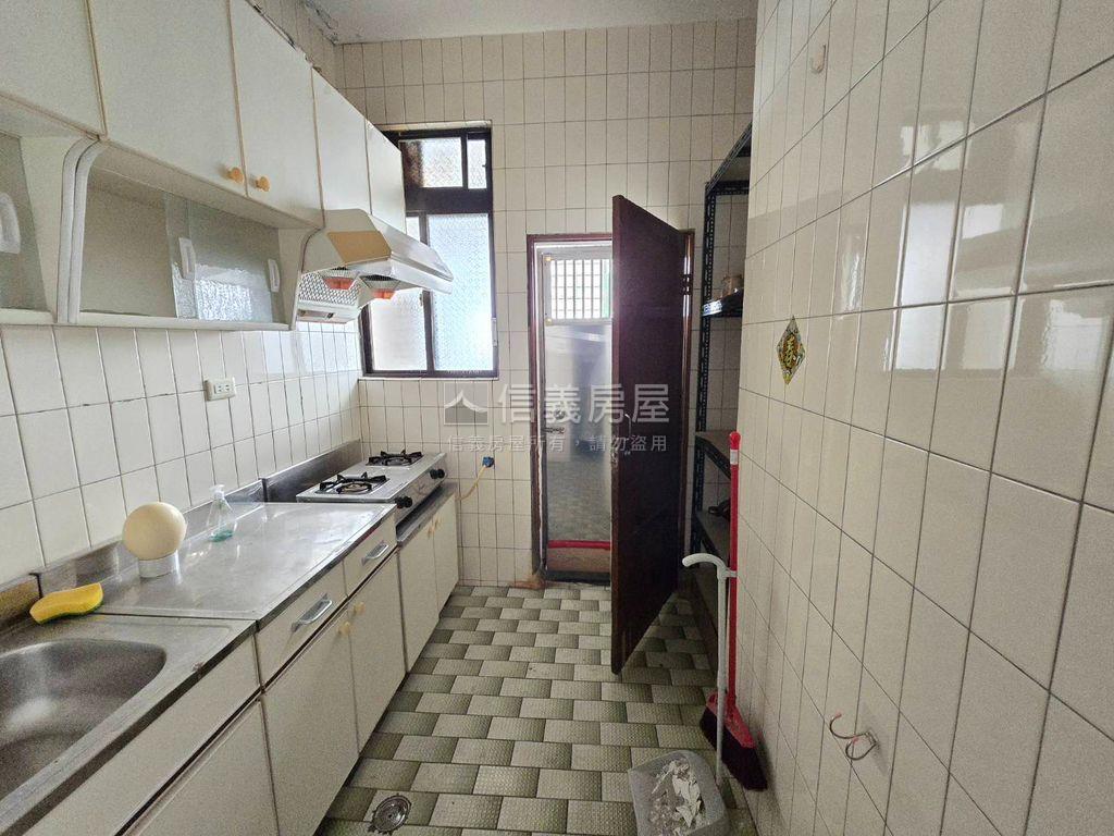 萬大稀有邊間美寓房屋室內格局與周邊環境