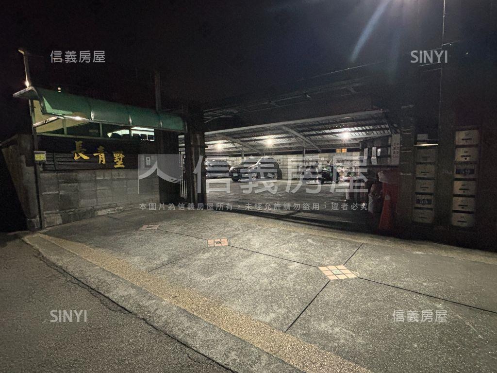 近１４期震前大地坪別墅房屋室內格局與周邊環境