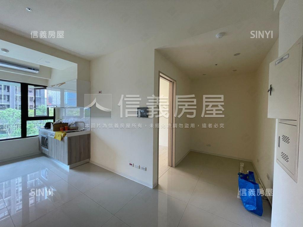 央北知名國泰稀有２房房屋室內格局與周邊環境