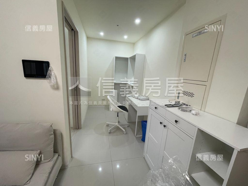 央北知名國泰稀有２房房屋室內格局與周邊環境