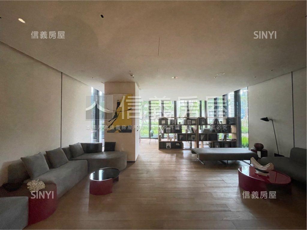 央北知名國泰稀有２房房屋室內格局與周邊環境
