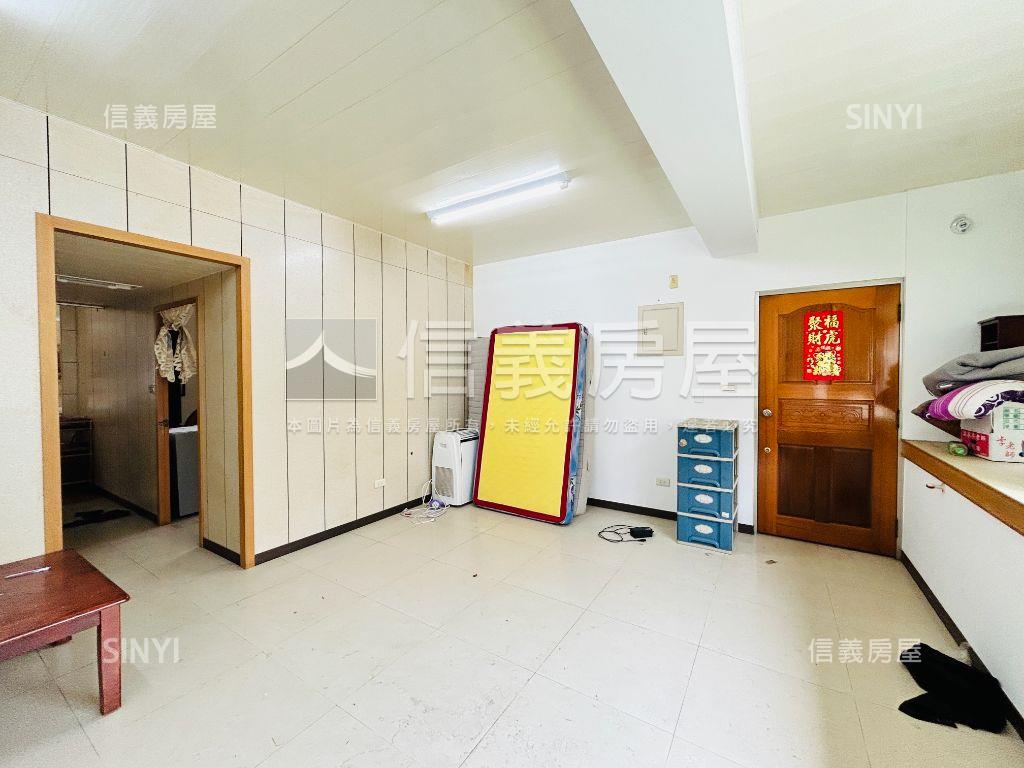 八里靜巷美寓房屋室內格局與周邊環境