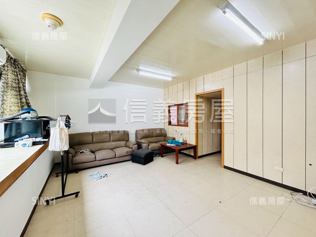 八里靜巷美寓房屋室內格局與周邊環境