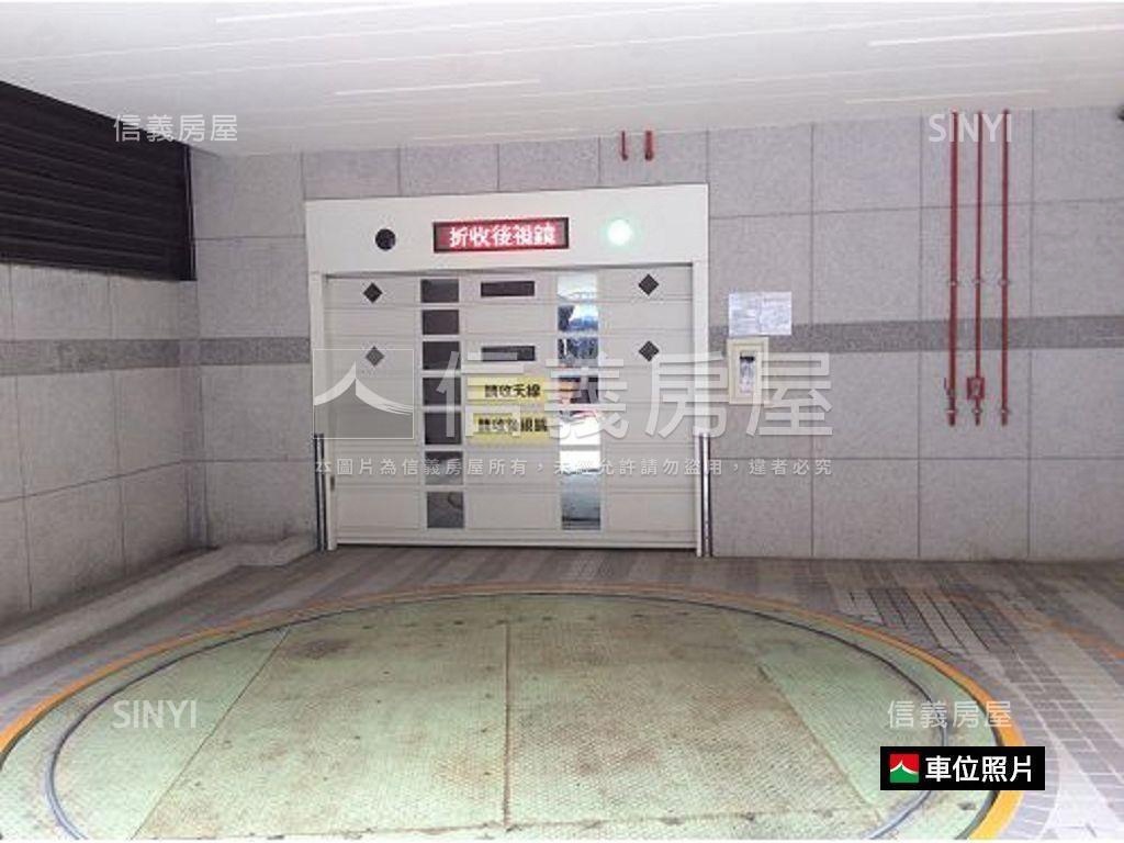 捷運中山站景觀美宅附車位房屋室內格局與周邊環境