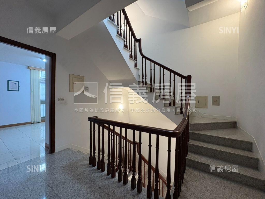 ️近南紡面寬車墅房屋室內格局與周邊環境