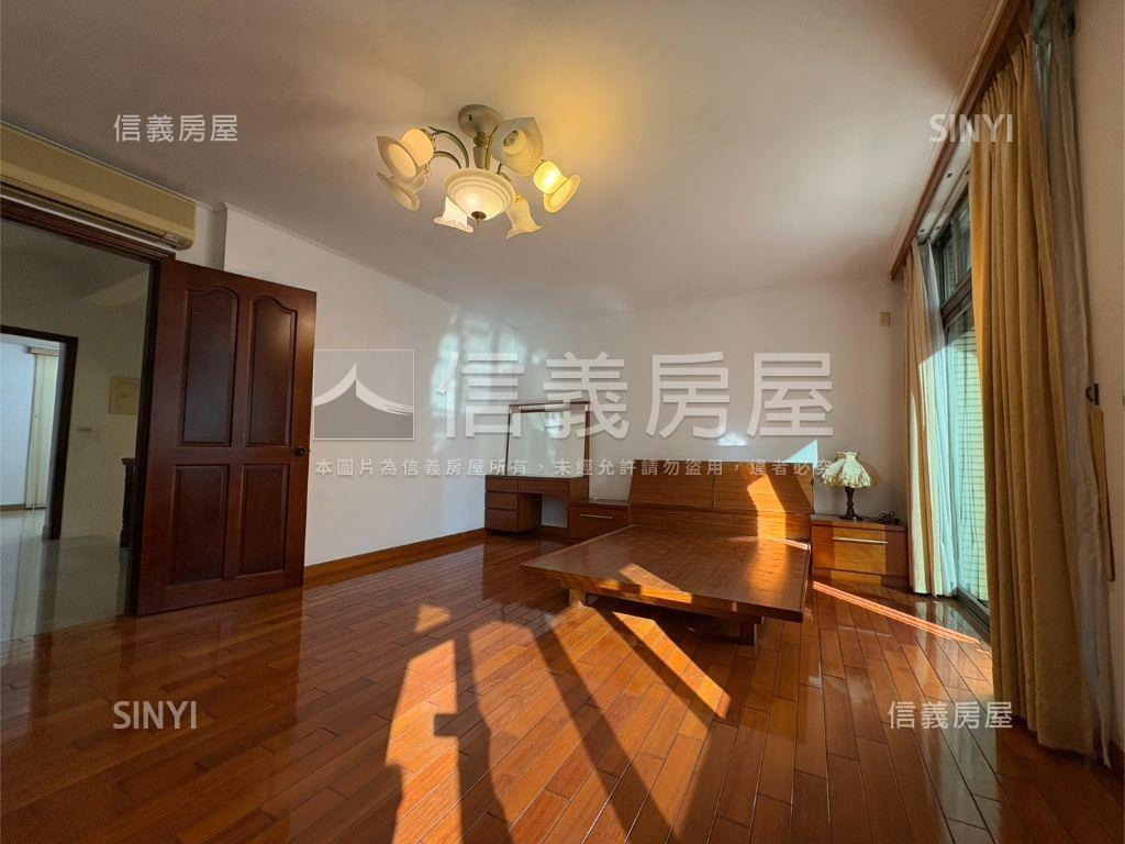 ️近南紡面寬車墅房屋室內格局與周邊環境