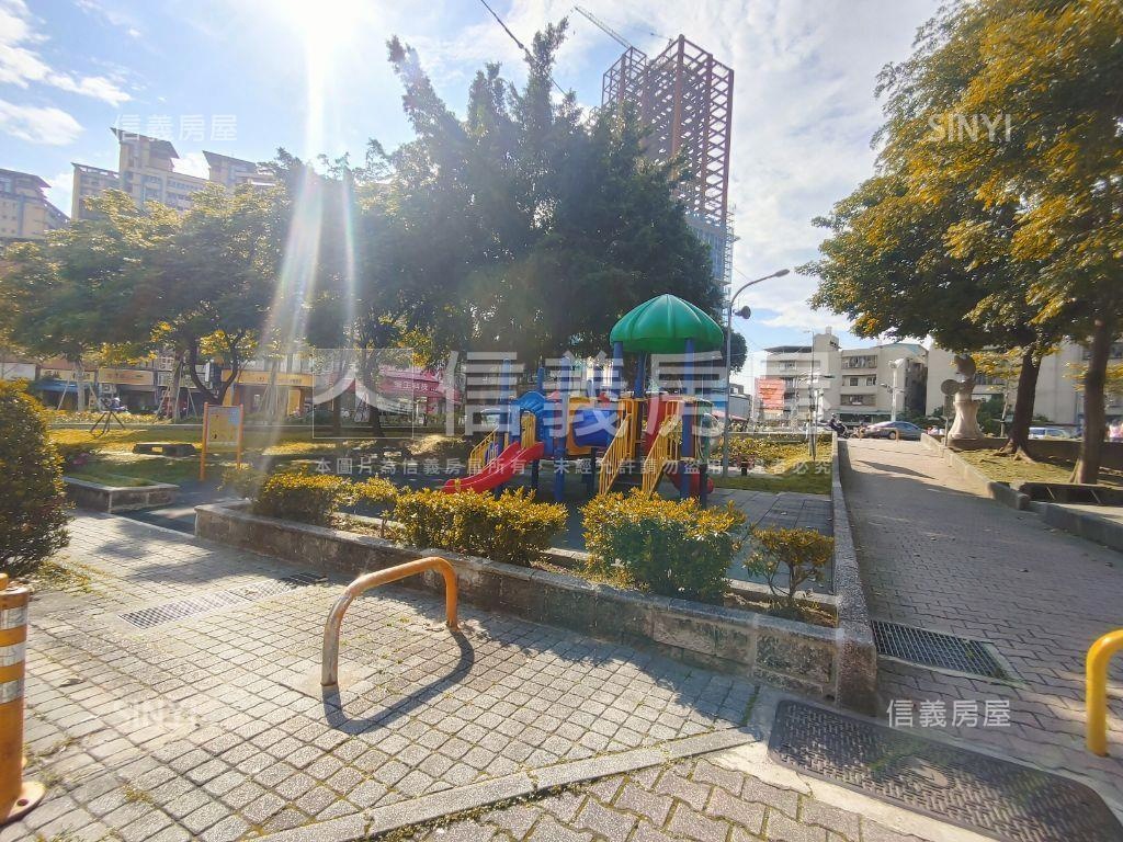 亞東南雅邑品三房平面車位房屋室內格局與周邊環境