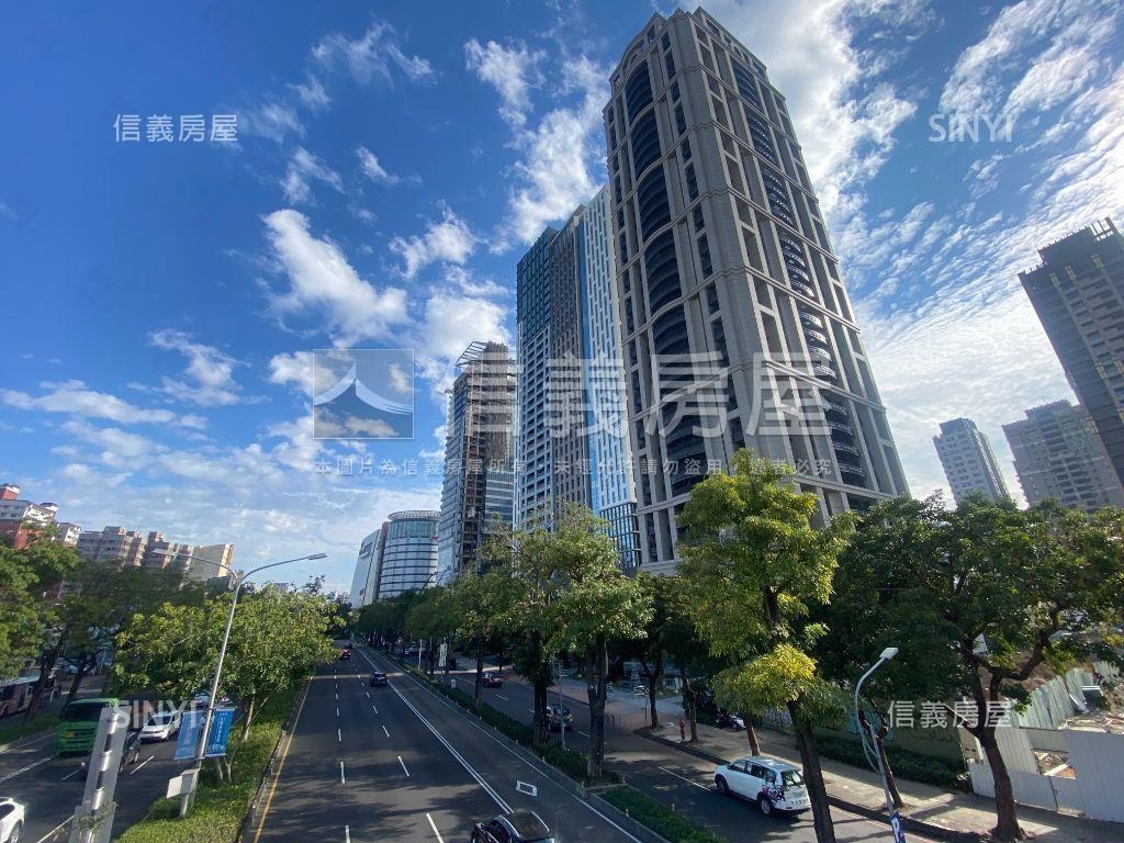 台中帝寶秋紅谷旁高樓視野房屋室內格局與周邊環境