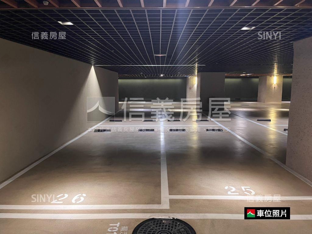 台中帝寶秋紅谷旁高樓視野房屋室內格局與周邊環境