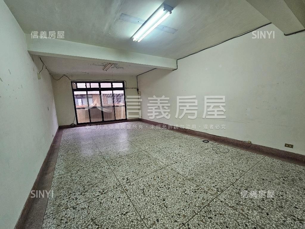 夯！近捷運臨路透天店面房屋室內格局與周邊環境