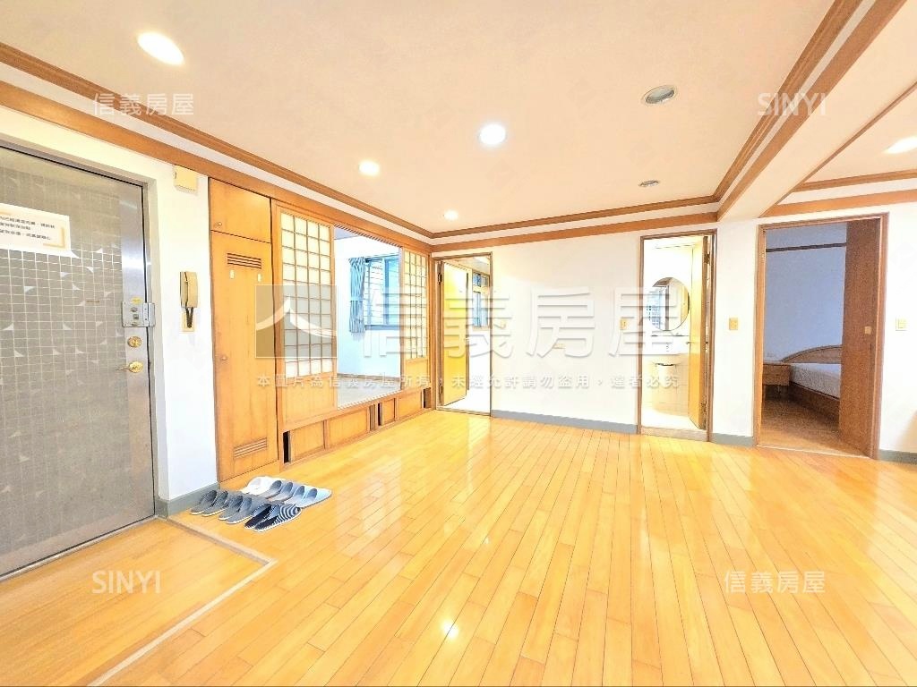 陽光花束文德捷運三房房屋室內格局與周邊環境