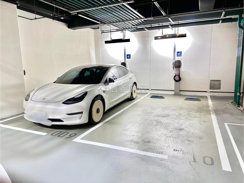 帝王＊欽禾＊三房車位房屋室內格局與周邊環境