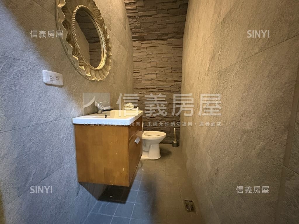 近未來捷運金雞母店面房屋室內格局與周邊環境
