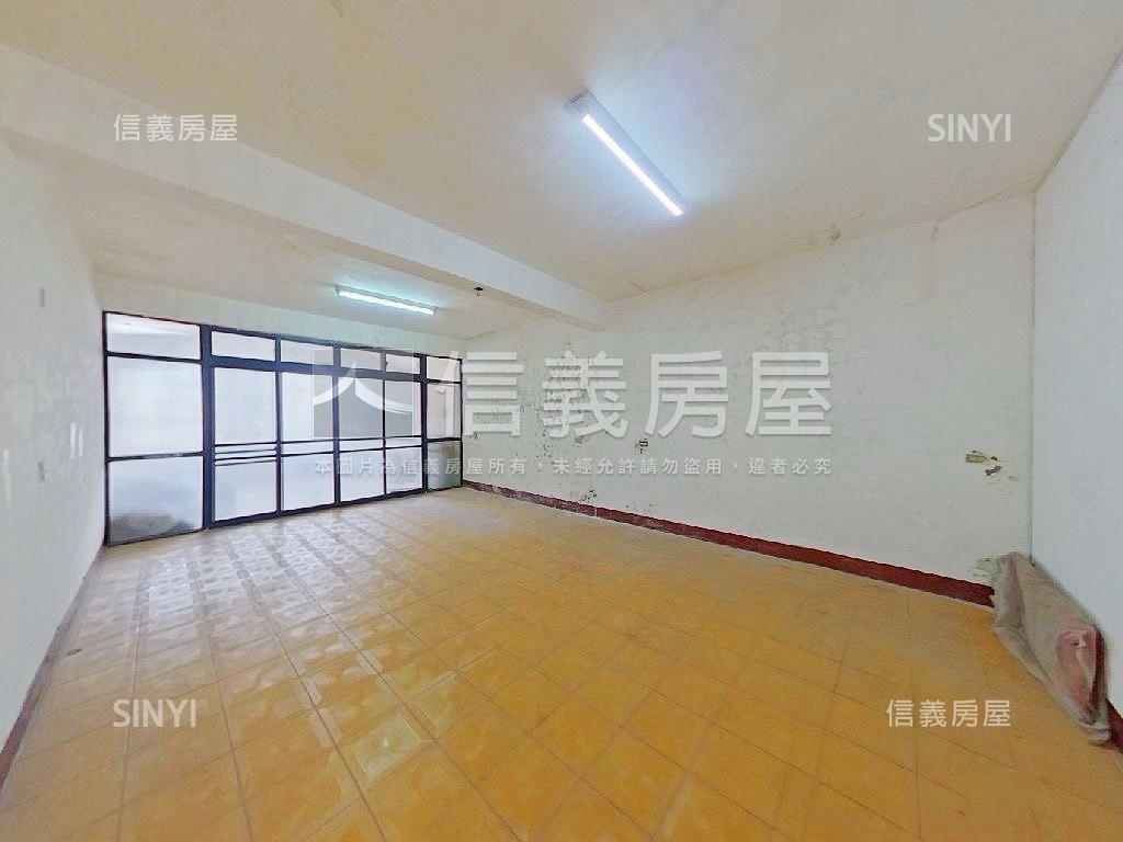 河畔旁臨路透天房屋室內格局與周邊環境