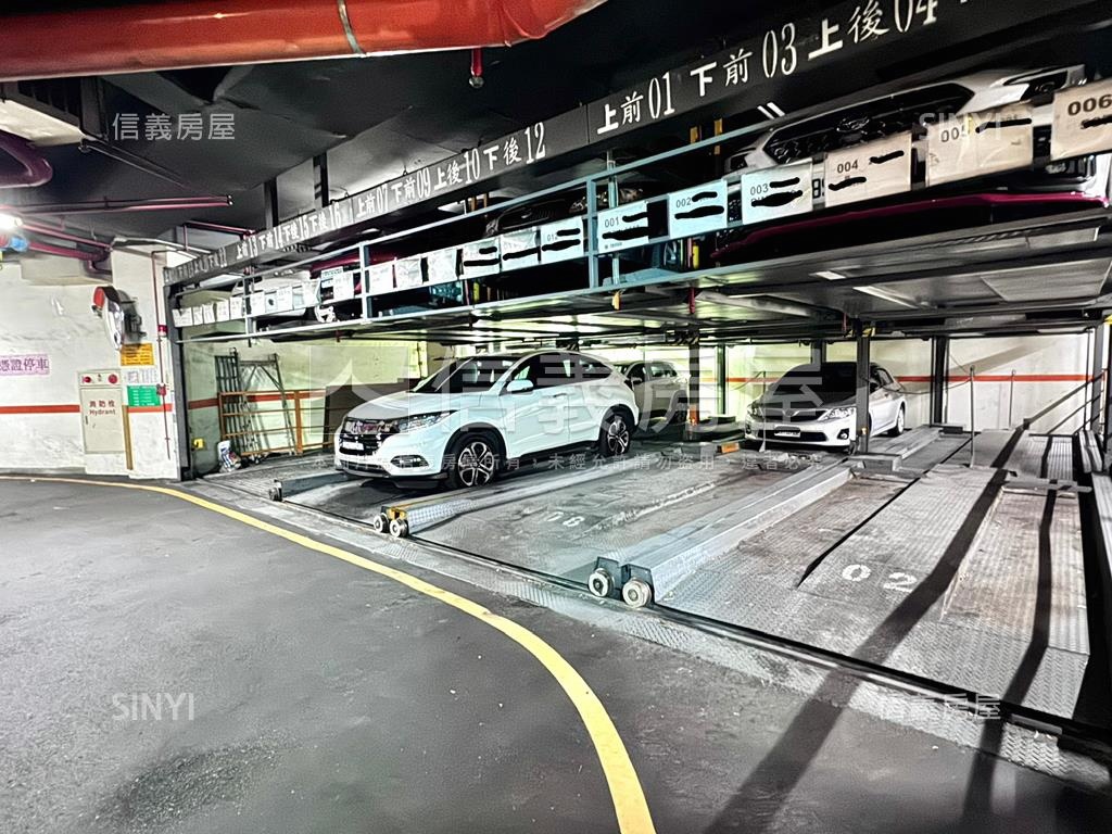 【雲天】中層機械車位房屋室內格局與周邊環境