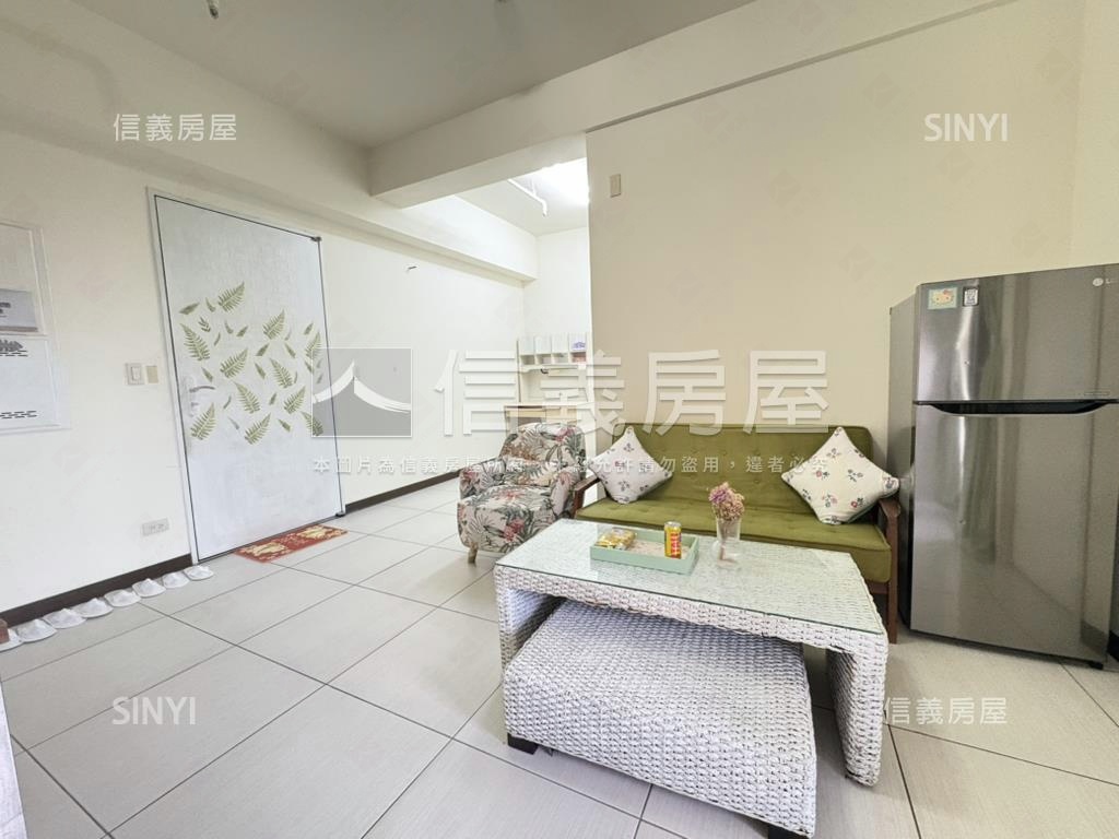 成大雲端景・靜謐２房房屋室內格局與周邊環境