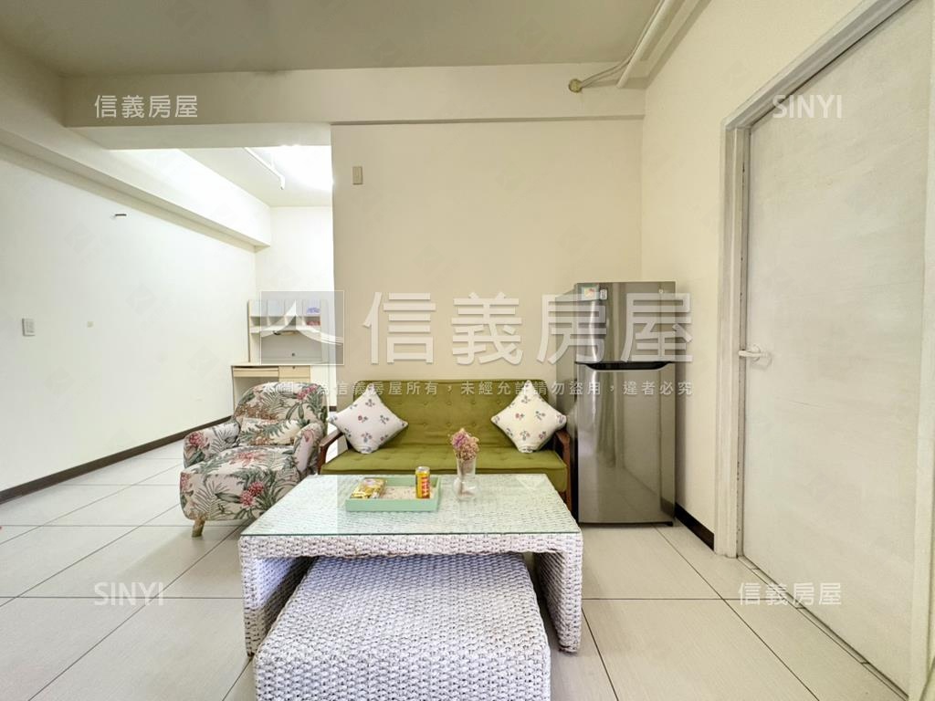 成大雲端景・靜謐２房房屋室內格局與周邊環境