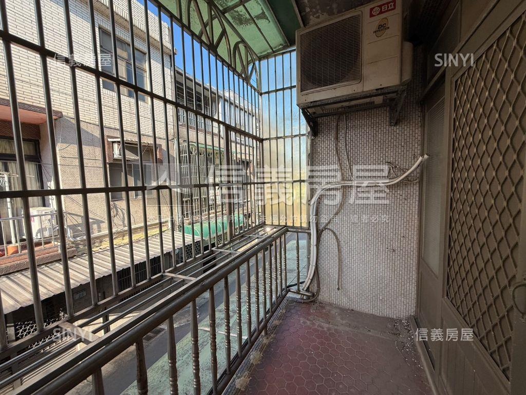 近６６快速道路小資透天房屋室內格局與周邊環境