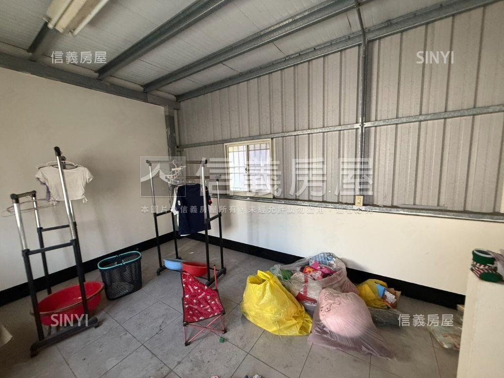 近６６快速道路小資透天房屋室內格局與周邊環境