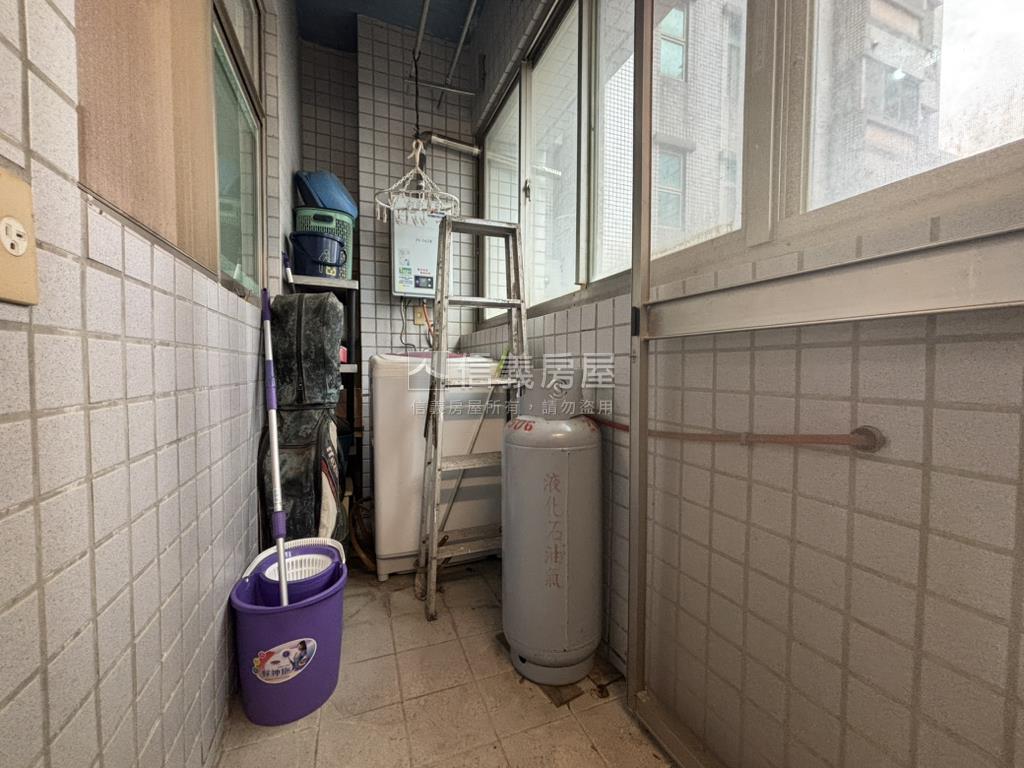 夏威夷近淡江大橋房屋室內格局與周邊環境