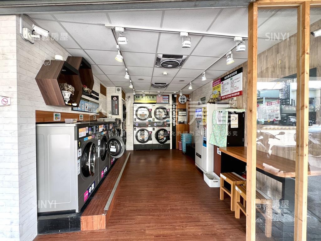 ㊝長榮路★黃金角窗寬店面房屋室內格局與周邊環境