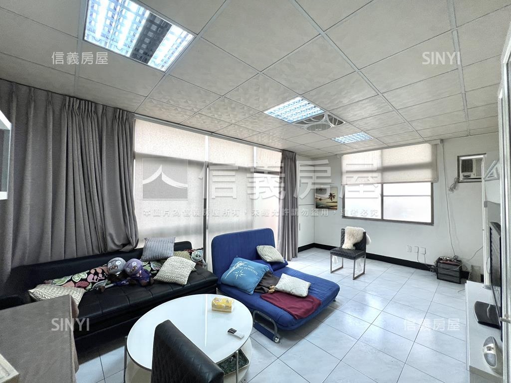 ㊝長榮路★黃金角窗寬店面房屋室內格局與周邊環境