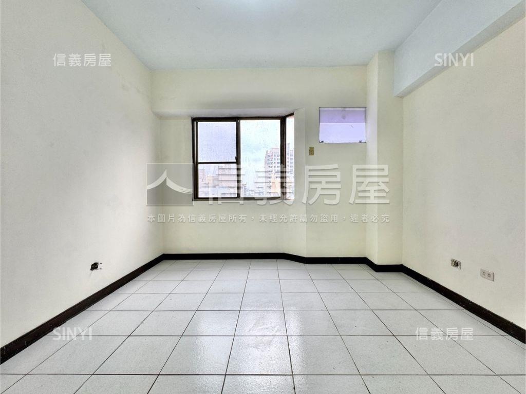 專任！公園景觀亮美三房房屋室內格局與周邊環境