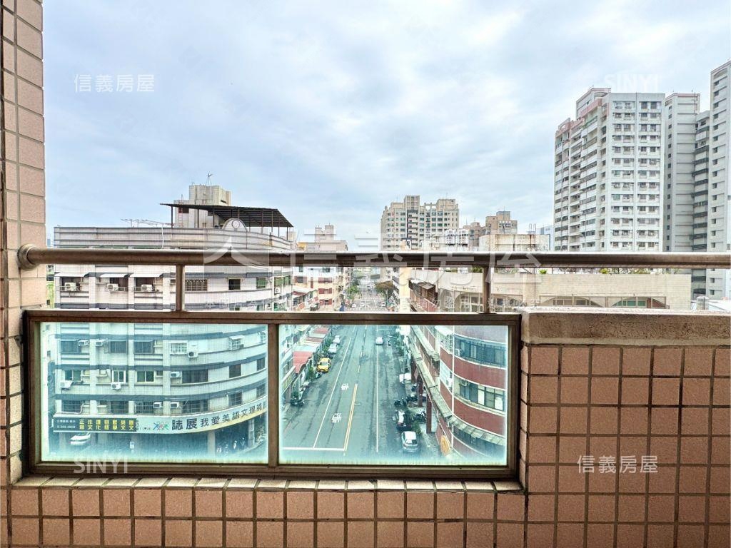 專任！公園景觀亮美三房房屋室內格局與周邊環境