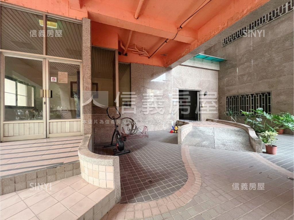 專任！公園景觀亮美三房房屋室內格局與周邊環境