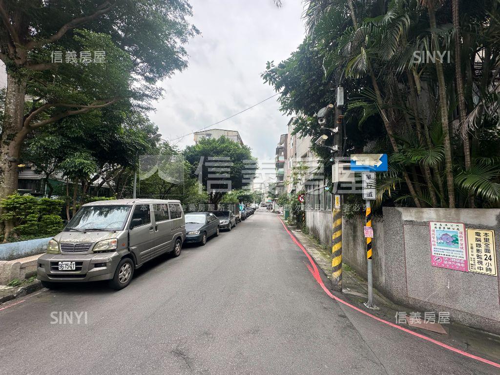 七張捷運機能優宅房屋室內格局與周邊環境