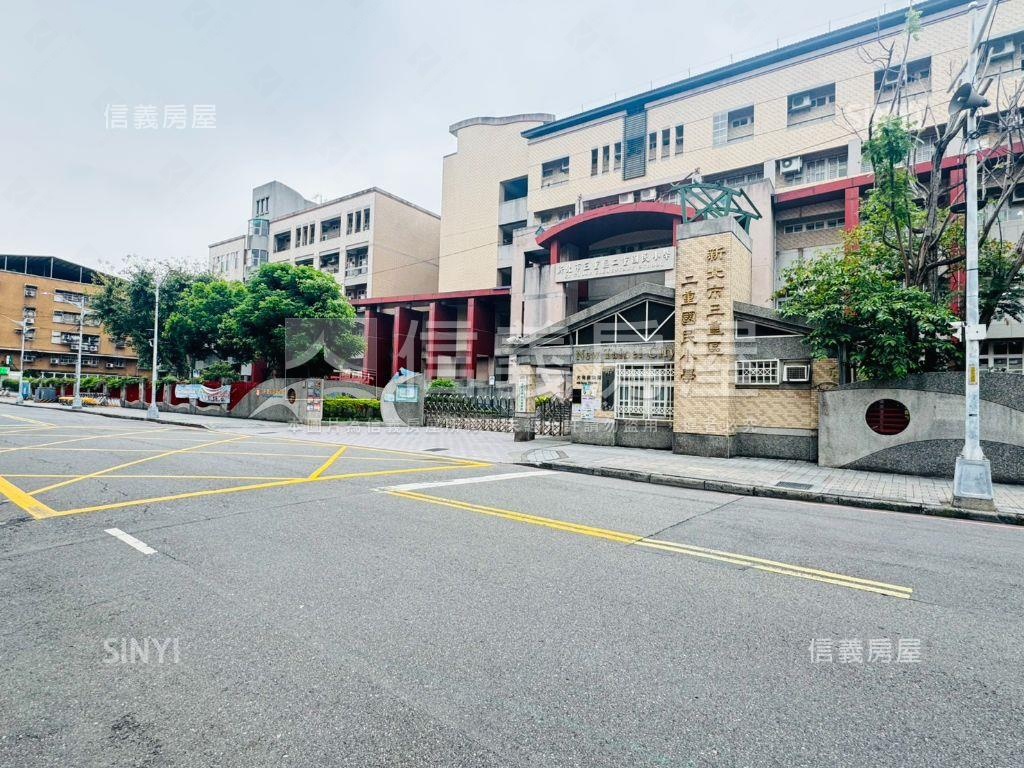 ☆夕陽灑下的３樓黃金美寓房屋室內格局與周邊環境