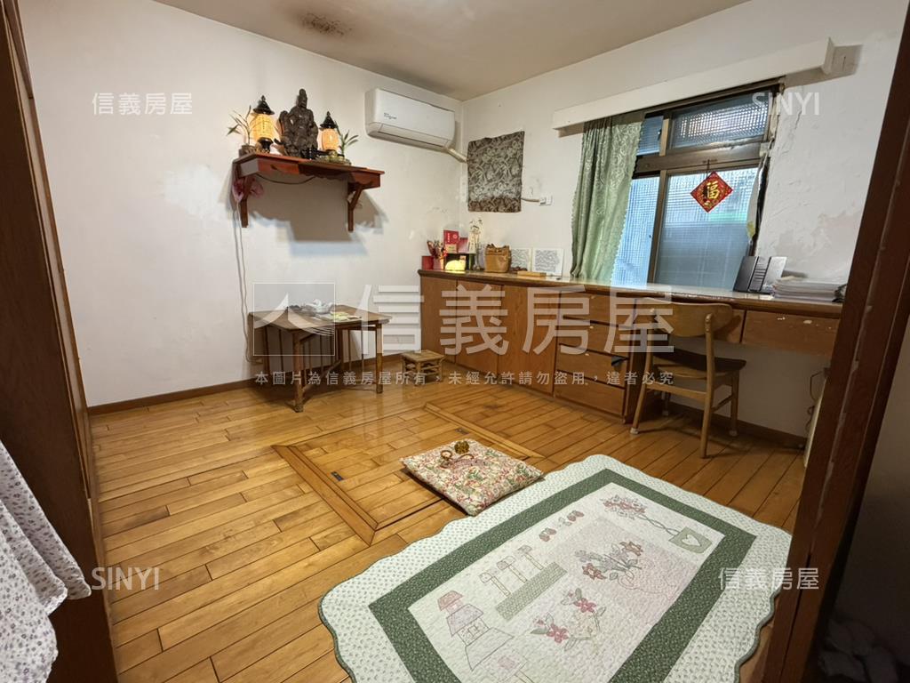 板橋國泰街大空間房屋室內格局與周邊環境
