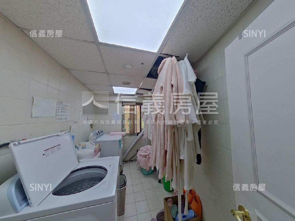 南京面公園美辦公房屋室內格局與周邊環境