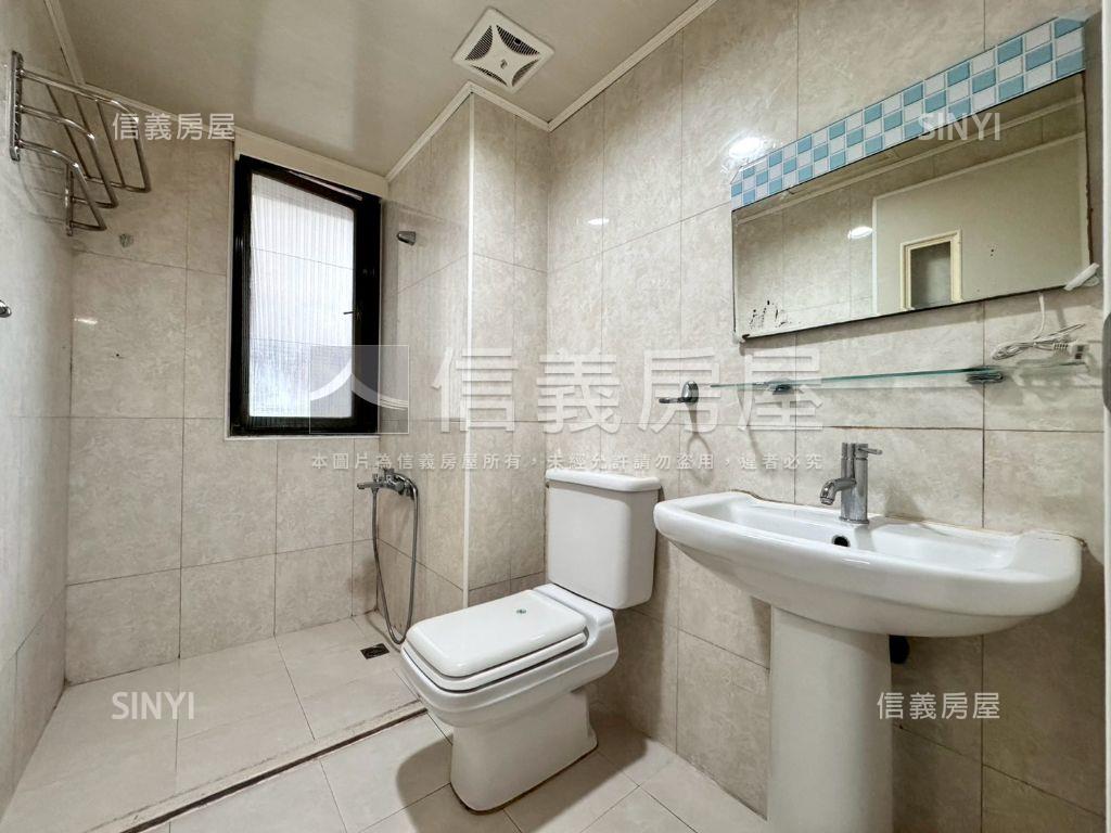 日紡國寶四房平車房屋室內格局與周邊環境