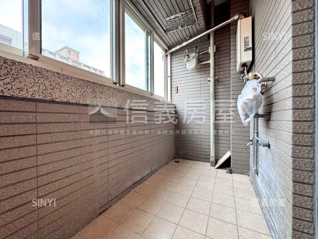 日紡國寶四房平車房屋室內格局與周邊環境