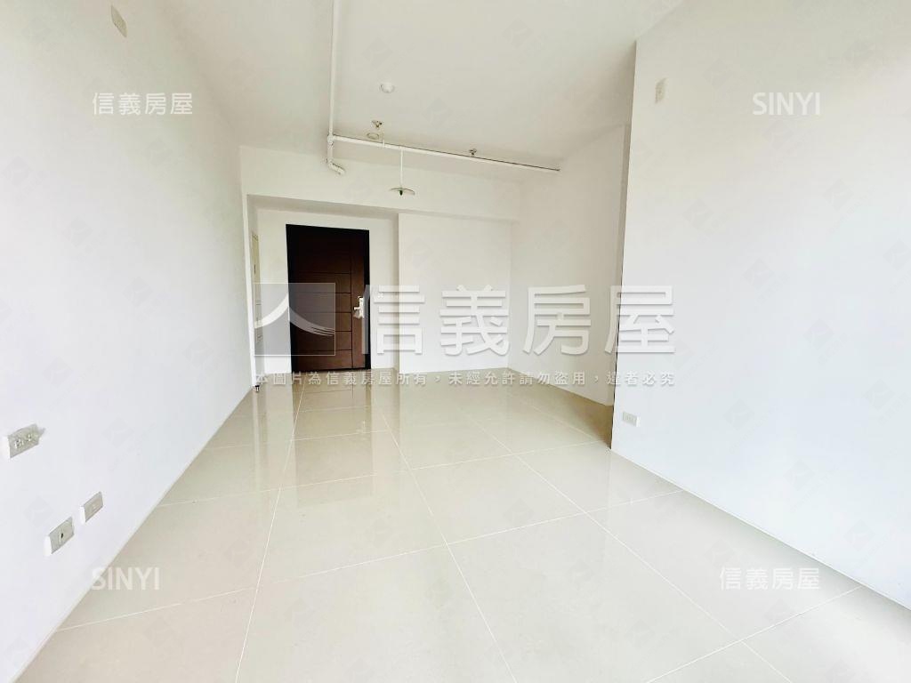 喜歡花草的您～這間必看房屋室內格局與周邊環境