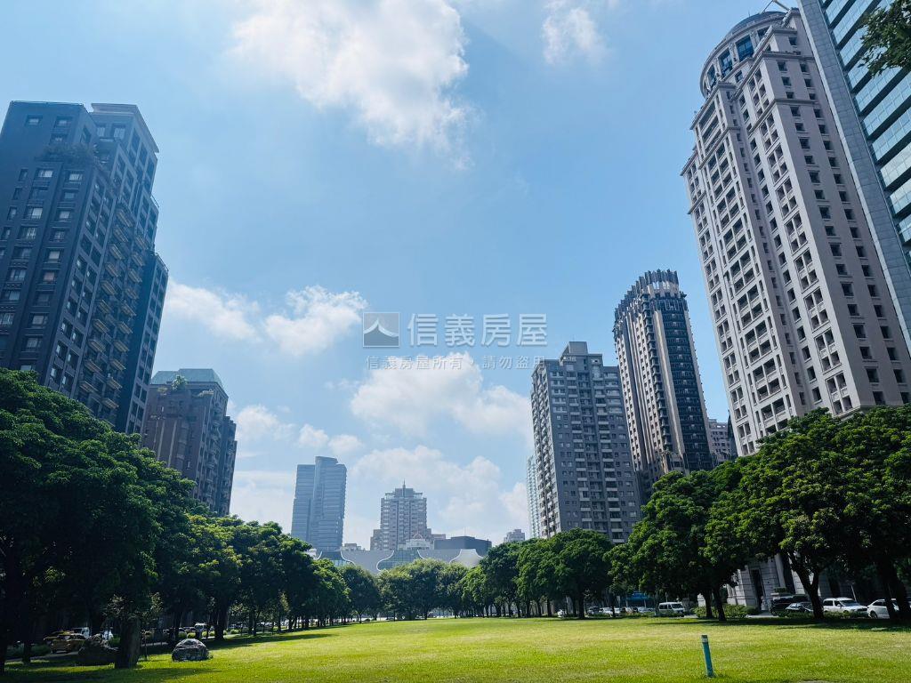 夏綠地首排聯聚信義樹梢戶房屋室內格局與周邊環境