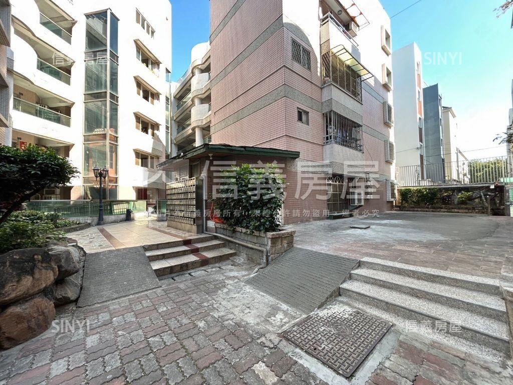 育德園道小資套房房屋室內格局與周邊環境