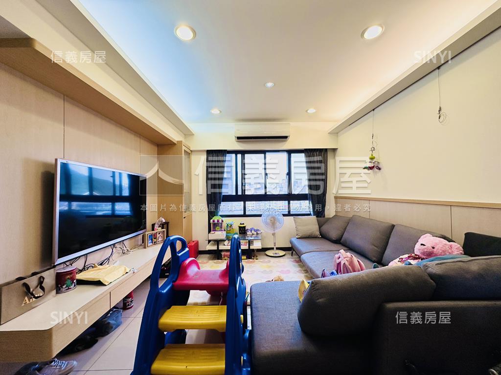 耀河。日夜美景三房車位房屋室內格局與周邊環境