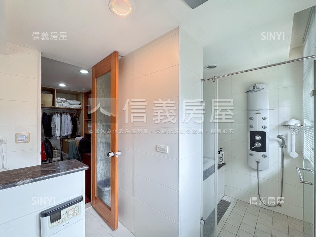 高鐵時尚廣場雅緻花園尊邸房屋室內格局與周邊環境