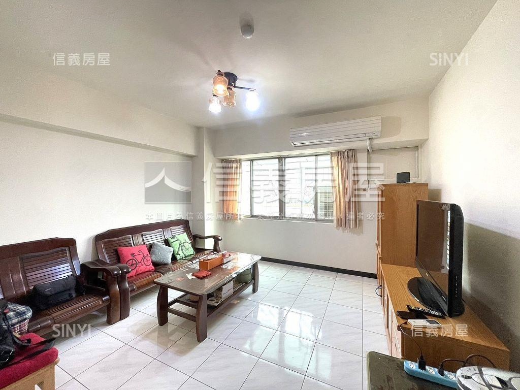 環東月河－河岸電梯三房房屋室內格局與周邊環境