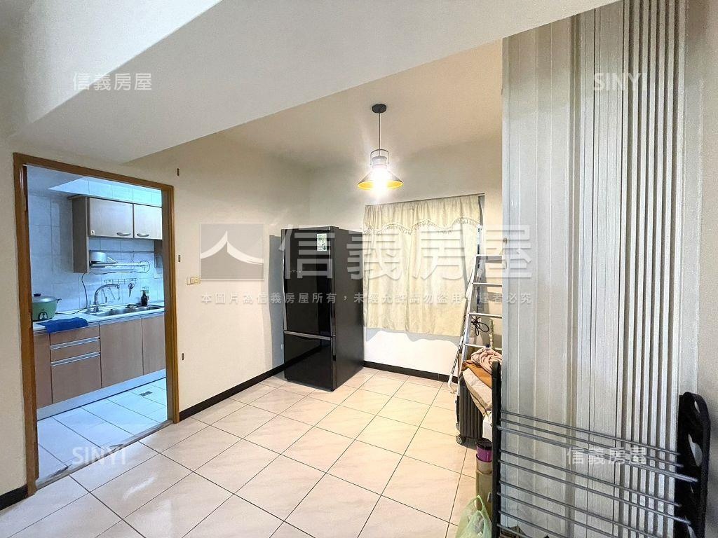 環東月河－河岸電梯三房房屋室內格局與周邊環境