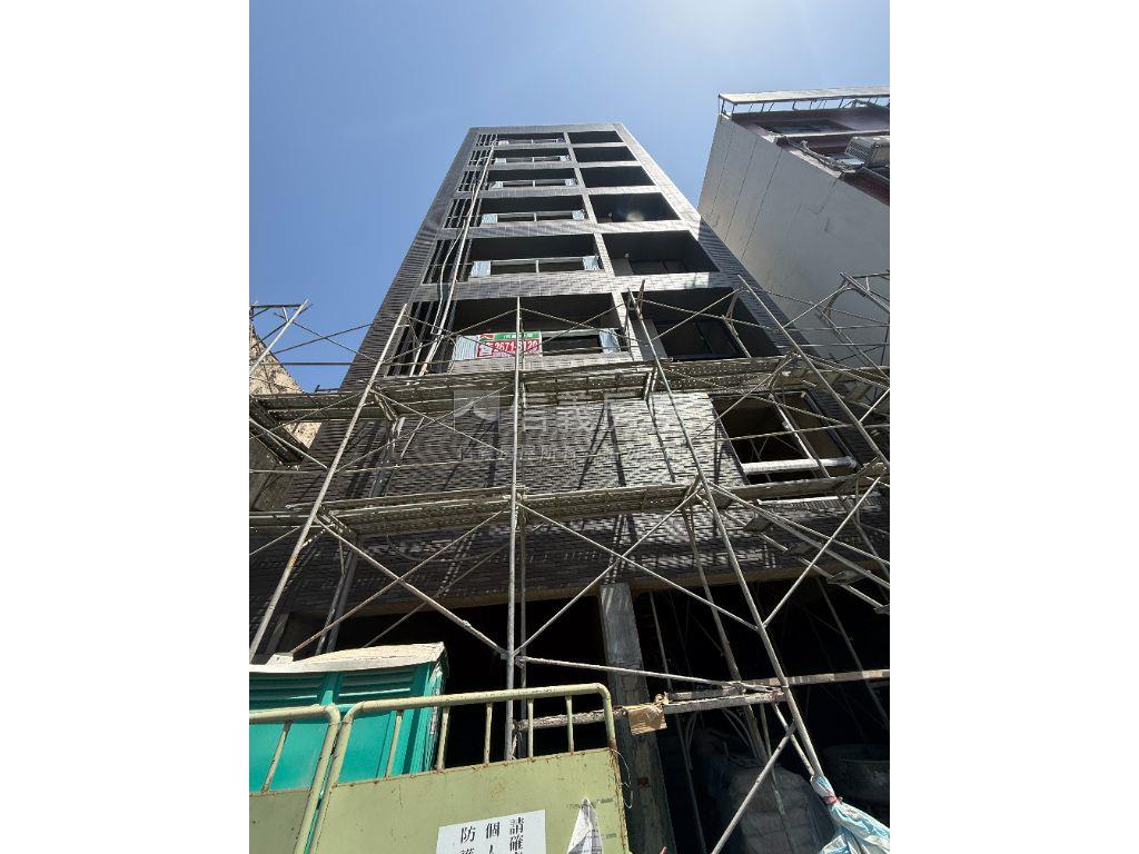 一層一戶正三房年底入住房屋室內格局與周邊環境