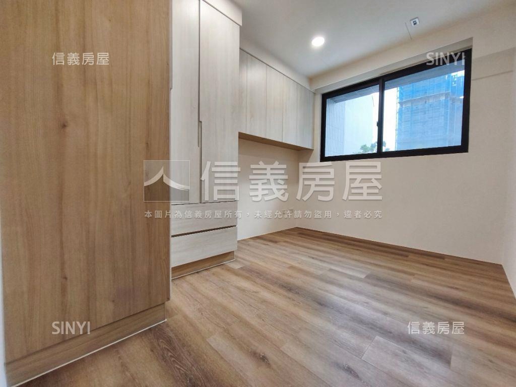 近青埔國中露臺３房雙車位房屋室內格局與周邊環境