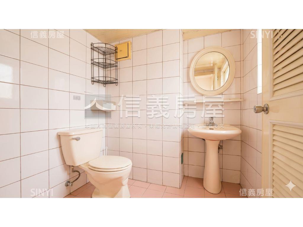 專任。冠軍１＋１房房屋室內格局與周邊環境