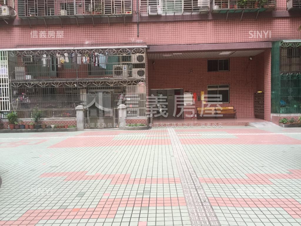 專任。冠軍１＋１房房屋室內格局與周邊環境