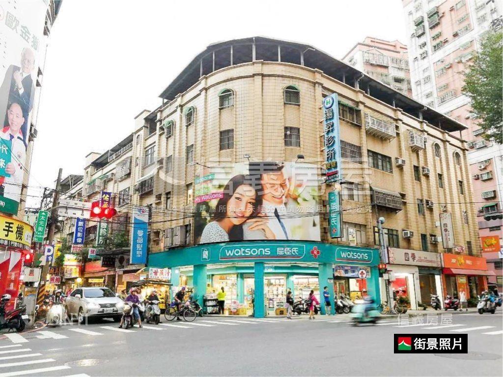 專任。冠軍１＋１房房屋室內格局與周邊環境